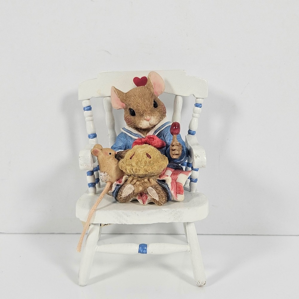 Enesco Mouse Tales Little Jack Horner Figurine 160652 Rocking Chair 1995 NIB